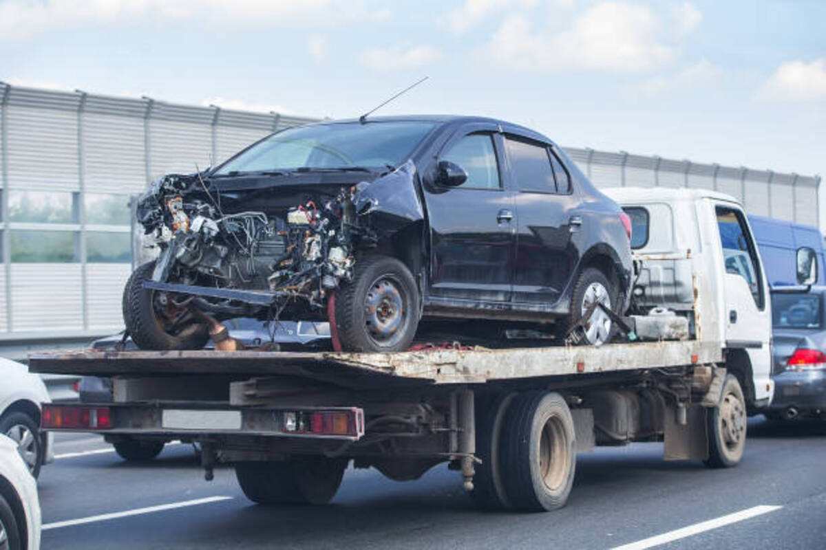 Why Car Towing Services are Essential for Vehicle Owners